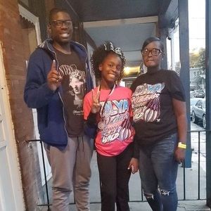 Meet your Posher, Lisha